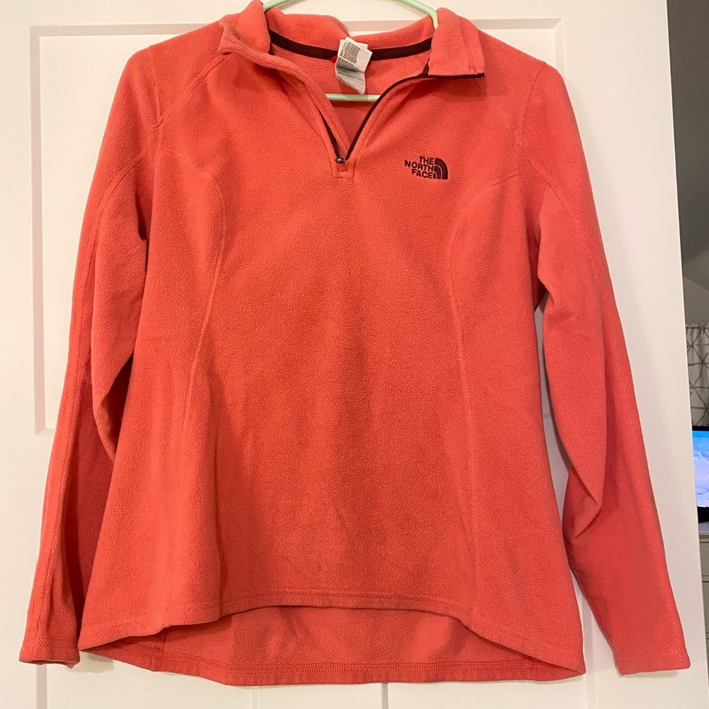 The North Face S bright pink quarter zip! 💗